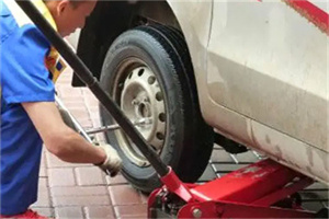 台安附近拖车24小时服务热线电话